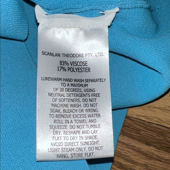 Scanlan Theodore Sky Blue 2 piece Crepe Set Size Medium - Picture 17 of 17